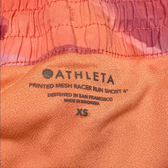 ATHLETA Mesh Racer Run Shorts 4” in Muted Pinks Size XS -- - Picture 7 of 8
